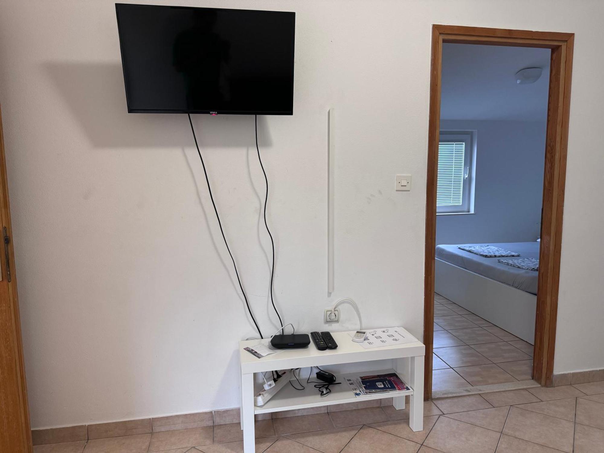Apartmani Bruno Vrsi Zewnętrze zdjęcie