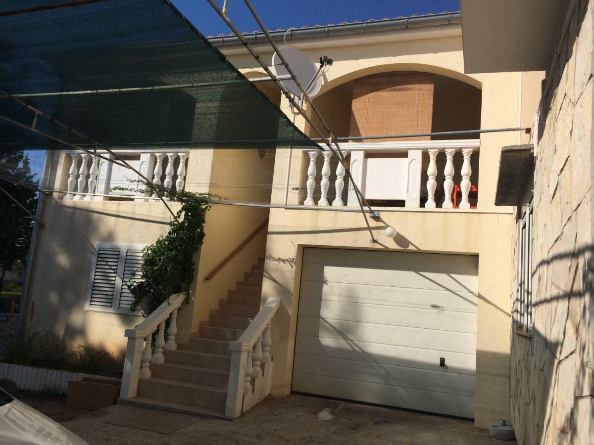 Apartmani Bruno Vrsi Zewnętrze zdjęcie